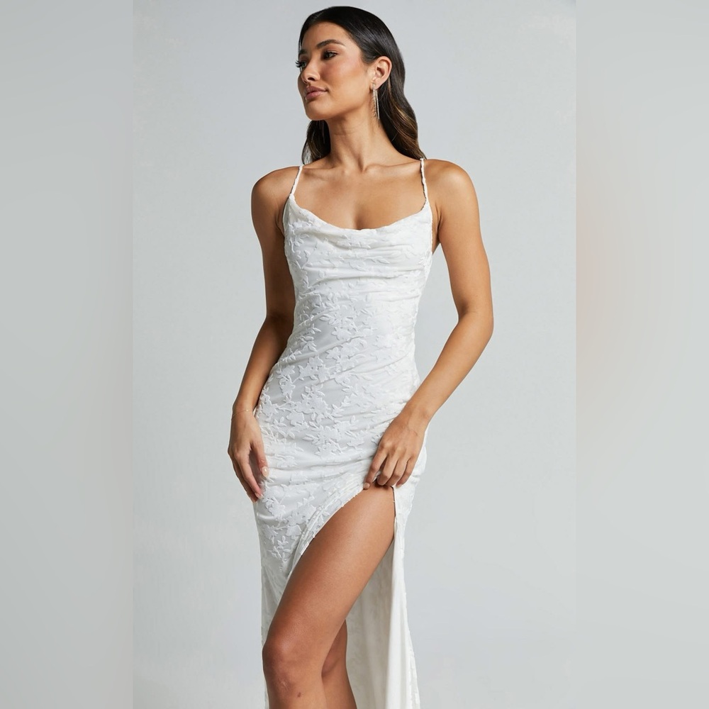 Showpo. Reese burnout velvet maxi dress